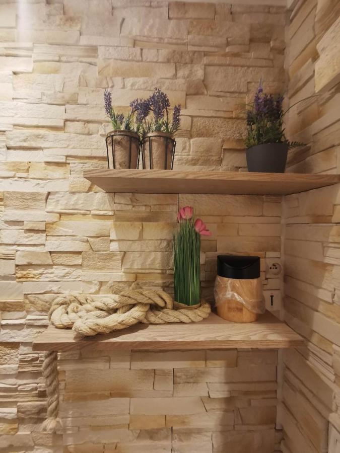 Le Spa De La Cathedrale - Jacuzzi - Sauna - Champagne - Netflix - Wifi Труа Экстерьер фото